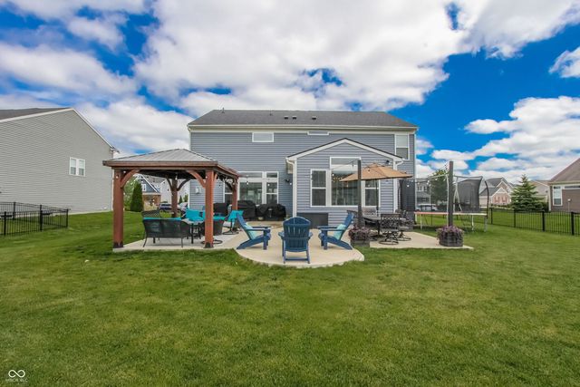 2382 Silver Rose Drive, Avon, IN 46123