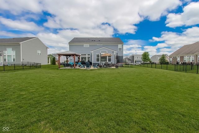 2382 Silver Rose Drive, Avon, IN 46123