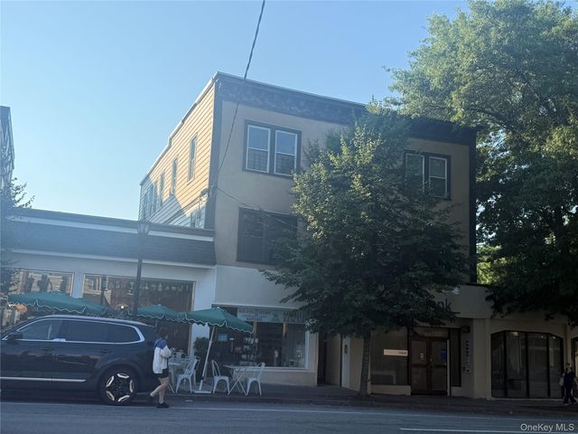 1916 Palmer Avenue 2R, Larchmont, NY 10538