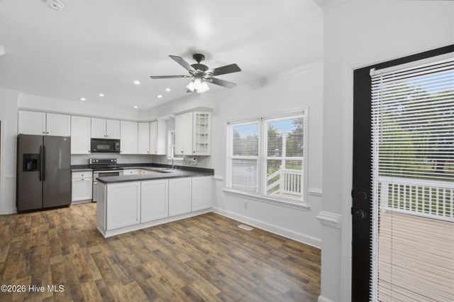 613 Knotts Island Road, Knotts Island, NC 27950