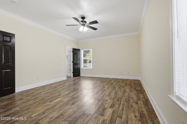 613 Knotts Island Road, Knotts Island, NC 27950