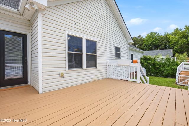 613 Knotts Island Road, Knotts Island, NC 27950