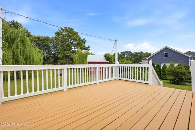613 Knotts Island Road, Knotts Island, NC 27950