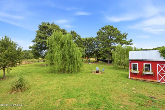 613 Knotts Island Road, Knotts Island, NC 27950