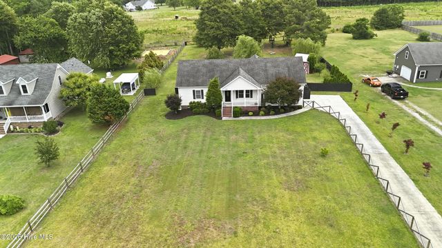 613 Knotts Island Road, Knotts Island, NC 27950