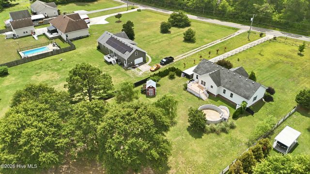 613 Knotts Island Road, Knotts Island, NC 27950