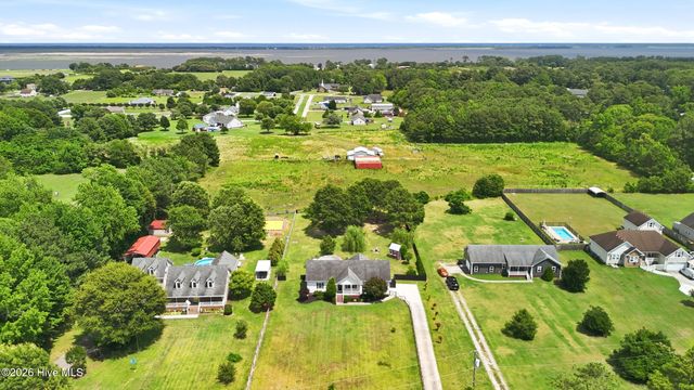 613 Knotts Island Road, Knotts Island, NC 27950