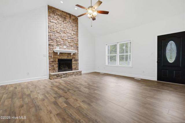 613 Knotts Island Road, Knotts Island, NC 27950