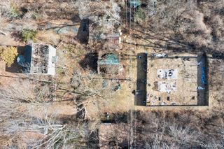 30905 Beverly Road, Romulus, MI 48174