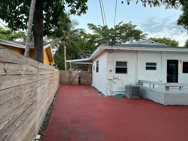 45 NE 50th Street, Miami, FL 33137