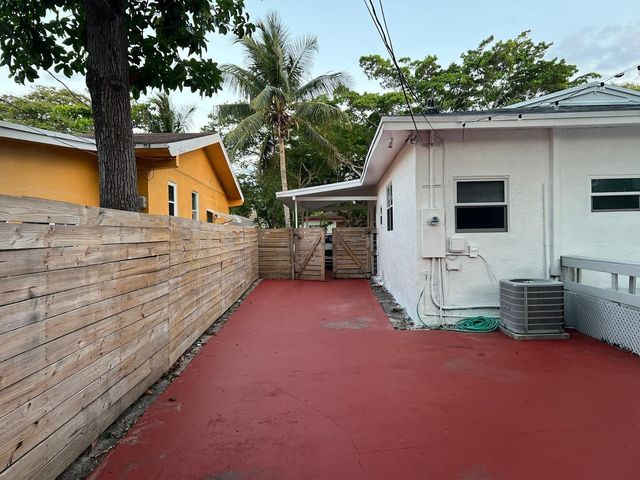 45 NE 50th Street, Miami, FL 33137