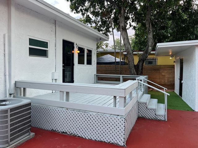 45 NE 50th Street, Miami, FL 33137