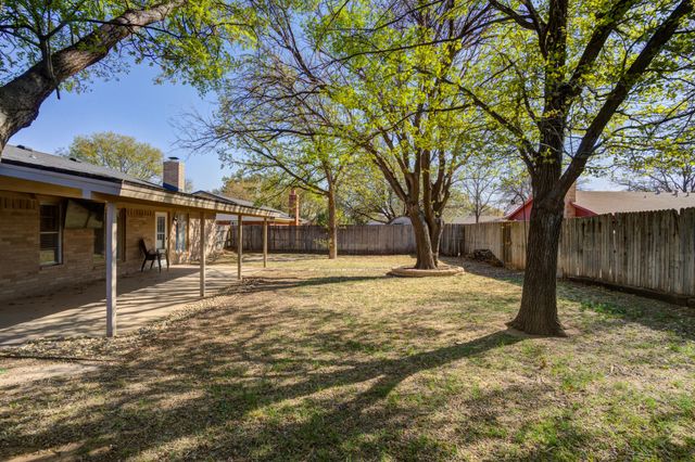 7106 Zoar Avenue, Lubbock, TX 79424