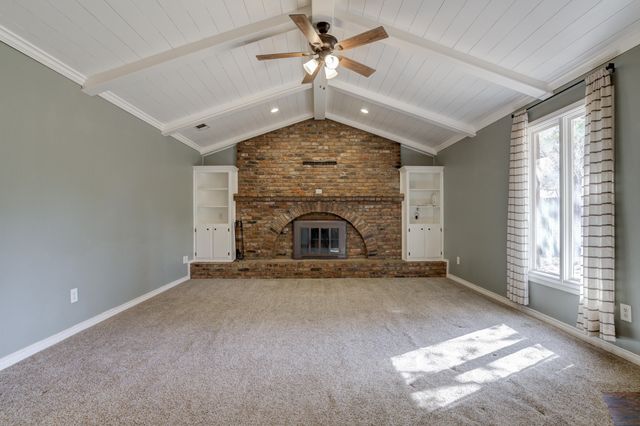 7106 Zoar Avenue, Lubbock, TX 79424