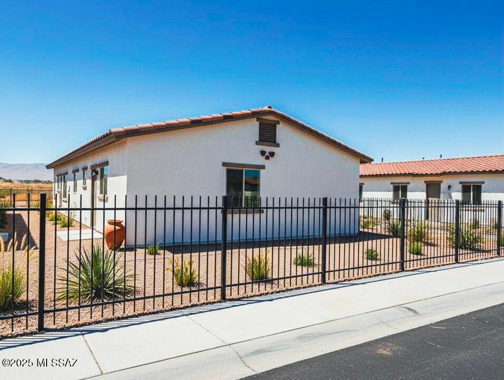 501 W Pennsylvania Drive, Tucson, AZ 85714
