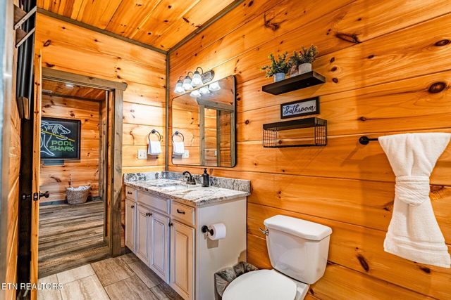 218 Pinnacle Drive, Gatlinburg, TN 37738