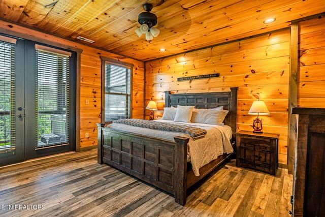 218 Pinnacle Drive, Gatlinburg, TN 37738