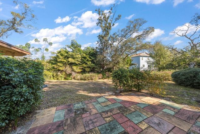 1524 MAPLE STREET, Clearwater, FL 33755