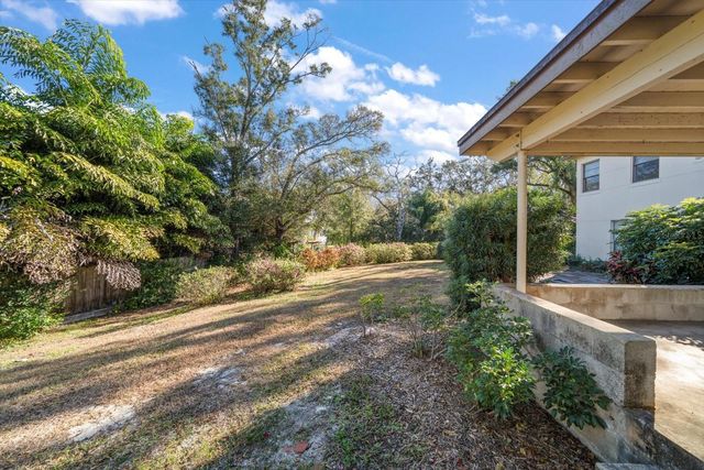 1524 MAPLE STREET, Clearwater, FL 33755