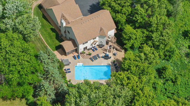 8850 Audubon Road, Chanhassen, MN 55317