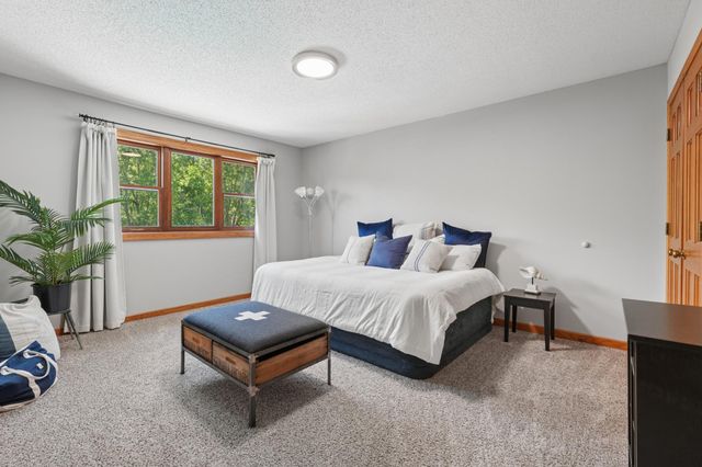 8850 Audubon Road, Chanhassen, MN 55317
