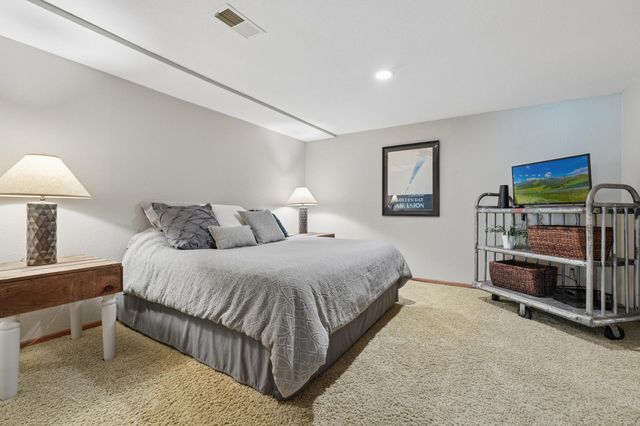 8850 Audubon Road, Chanhassen, MN 55317