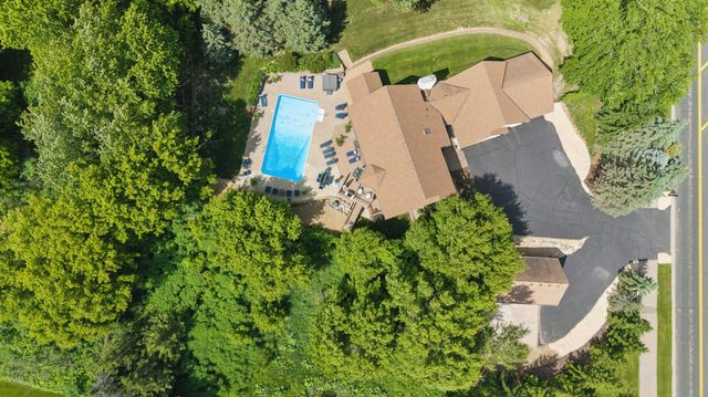 8850 Audubon Road, Chanhassen, MN 55317