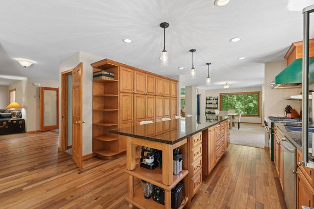 8850 Audubon Road, Chanhassen, MN 55317