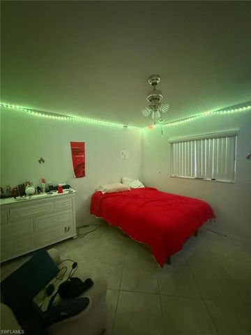 3915 SW 1st PL, Cape Coral, FL 33914