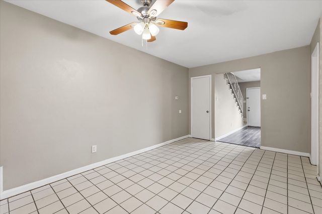 1910 W Sanford Street A, Arlington, TX 76012