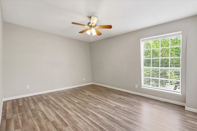 1910 W Sanford Street A, Arlington, TX 76012