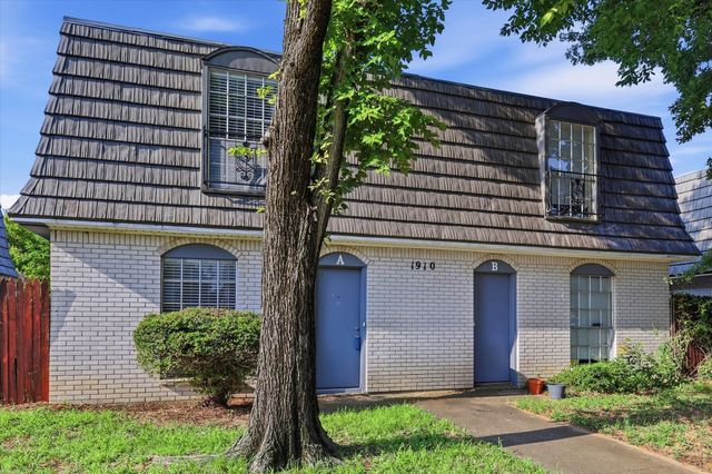 1910 W Sanford Street A, Arlington, TX 76012