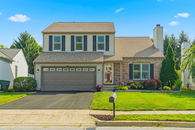 8482 Olenbrook Drive, Lewis Center, OH 43035