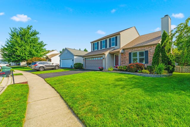 8482 Olenbrook Drive, Lewis Center, OH 43035