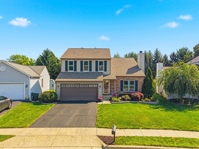8482 Olenbrook Drive, Lewis Center, OH 43035