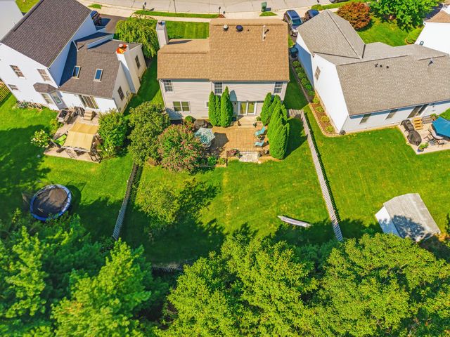 8482 Olenbrook Drive, Lewis Center, OH 43035