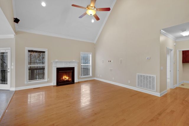 339 Knoll Creek Circle, Chattanooga, TN 37415