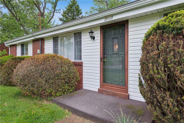 3305 Stag Drive, Hampton, PA 15044
