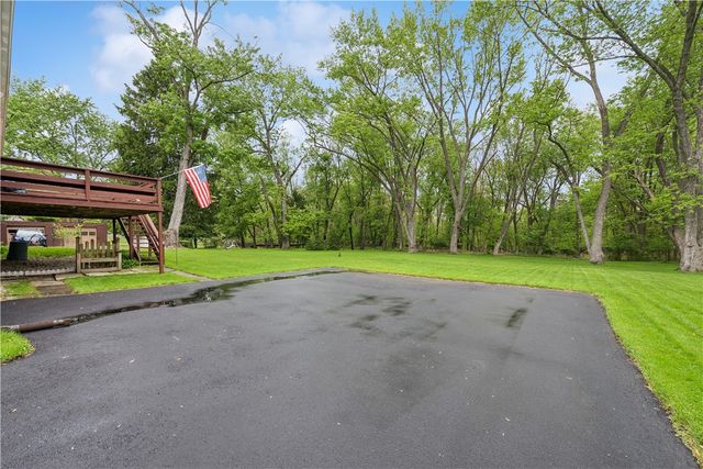 3305 Stag Drive, Hampton, PA 15044