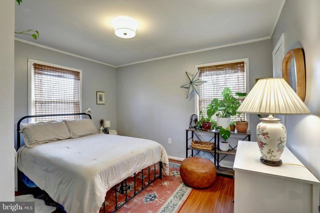 136 WOODCOCK AVE, Shepherdstown, WV 25443