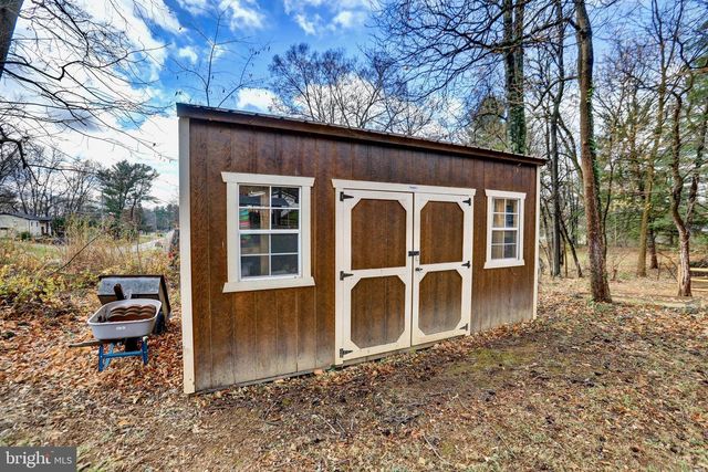 136 WOODCOCK AVE, Shepherdstown, WV 25443