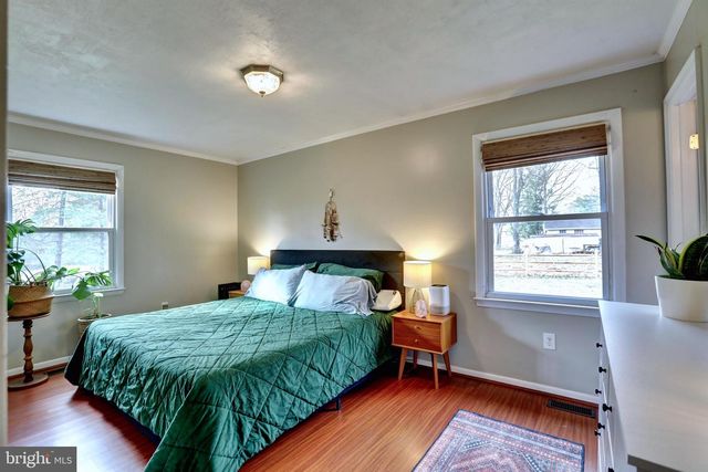 136 WOODCOCK AVE, Shepherdstown, WV 25443