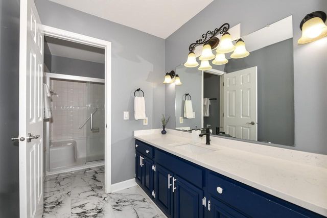 2828 River Bluff DRIVE, Janesville, WI 53545
