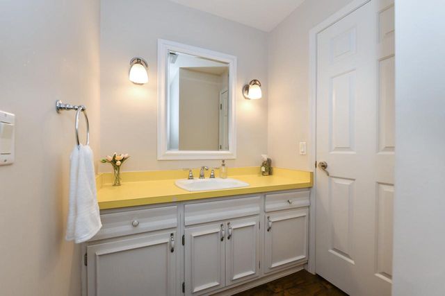 2828 River Bluff DRIVE, Janesville, WI 53545