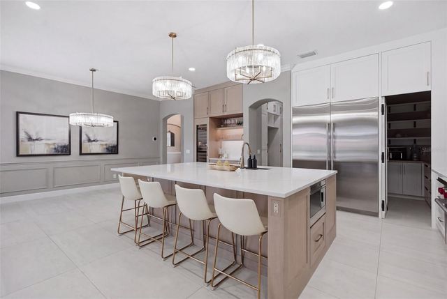 4618 AVENUE LONGCHAMPS, Lutz, FL 33558