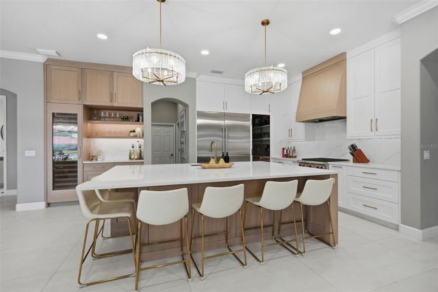 4618 AVENUE LONGCHAMPS, Lutz, FL 33558