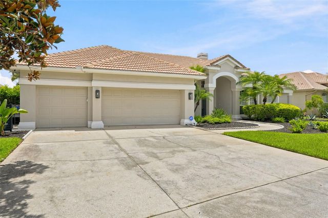 4618 AVENUE LONGCHAMPS, Lutz, FL 33558