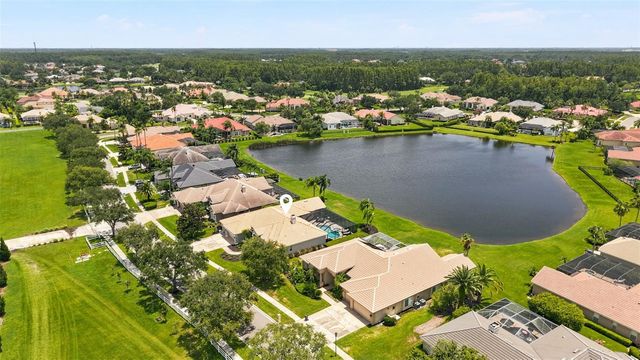 4618 AVENUE LONGCHAMPS, Lutz, FL 33558