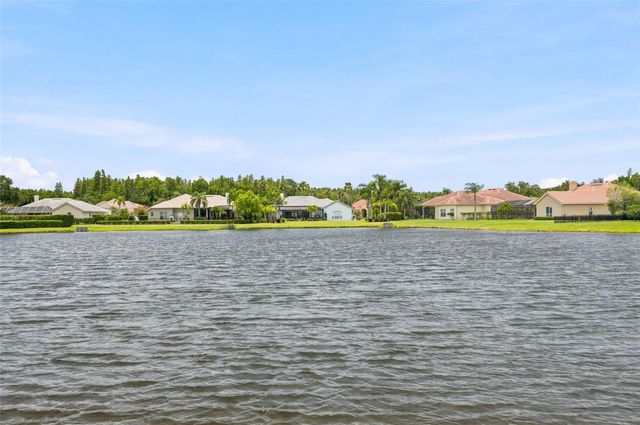 4618 AVENUE LONGCHAMPS, Lutz, FL 33558