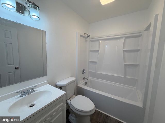3 GREENWAY STREET, Hazlet, NJ 07730